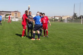 Carton jaune et fair-play