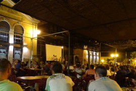 01_projection_film_taurin