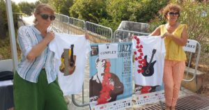 Lire la suite à propos de l’article Les couturières du week-end créent le T-shirt du Festival de jazz
