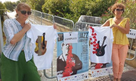 Les couturières du week-end créent le T-shirt du Festival de jazz