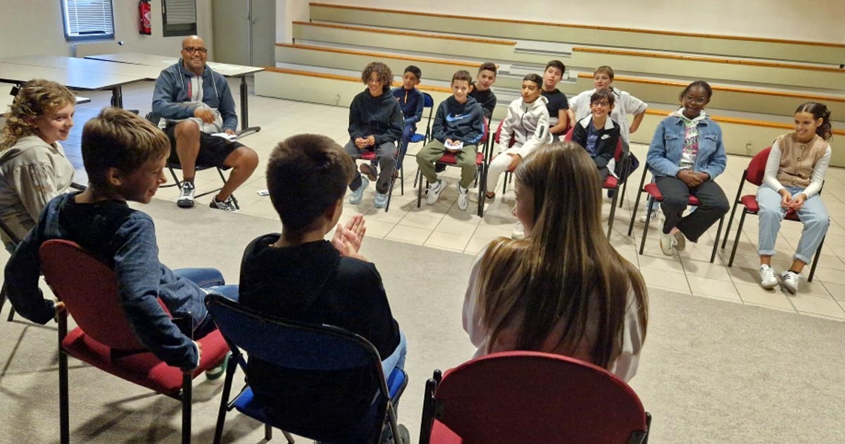 Lire la suite à propos de l’article Journée des associations au collège