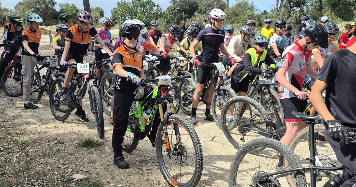 You are currently viewing Et 1 ! Et 2 ! Et 3ème place sur le podium !