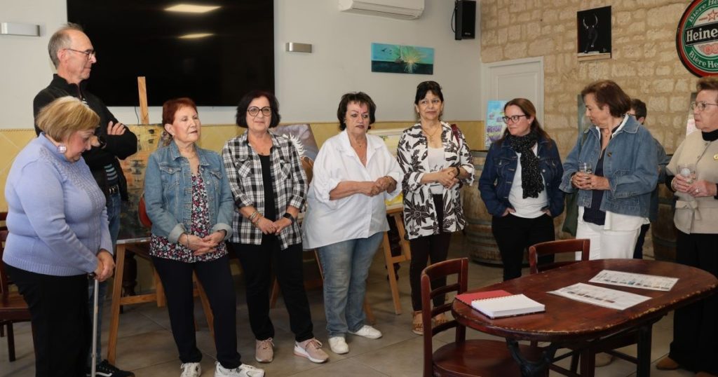 Vernissage dans une ambiance chaleureuse