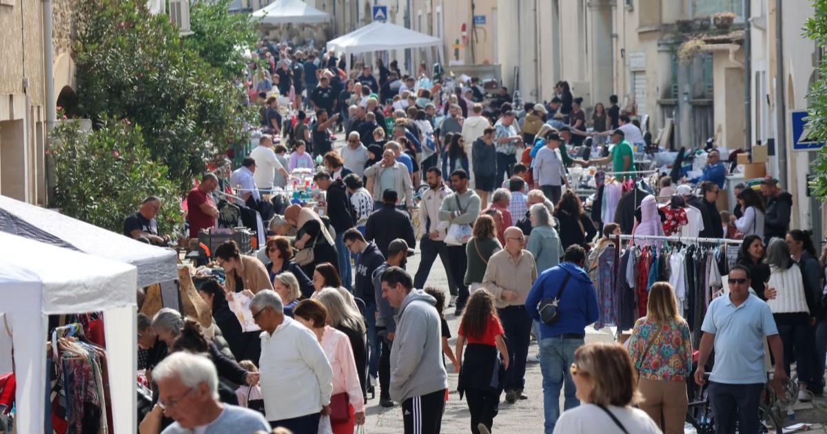 Lire la suite à propos de l’article Beau succès pour le vide-grenier du 1er mai à Beauvoisin