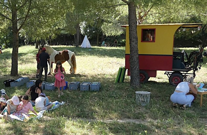 lire au jardin