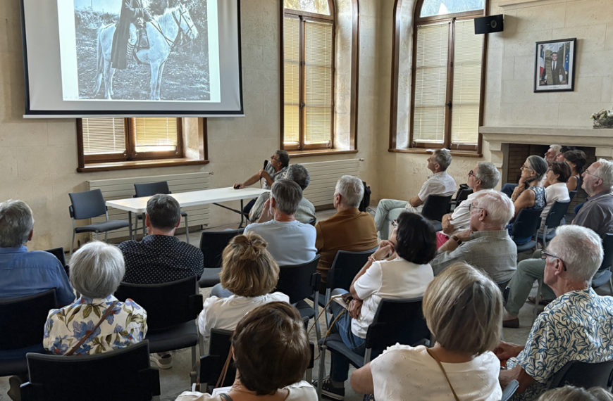 Une belle soirée de lancement de l’ouvrage « Passion Bouvine à Vauvert »